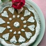 Step-by-step guide on how to decorate a CoComelon cake for a fun and colorful birthday celebration