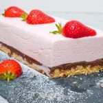 How to Make Rice Paper Cake Decorations Beautiful rice paper cake decorations tutorial - How to make stunning edible designs at home