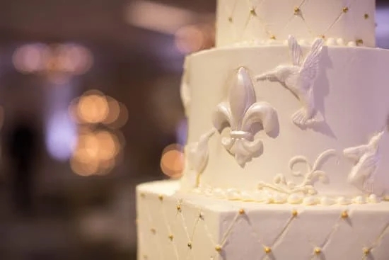 How to Store Cakes Before Decorating 1 Tips for Keeping Your Baked Goodies Fresh