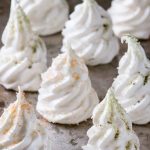 Must Have Cake Decorating Tools MUST HAVE CAKE DECORATING TOOLS for flawless designs