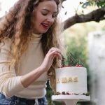 How to Make Molds for Cake Decorating Step-by-step guide on making molds for cake decorating at home