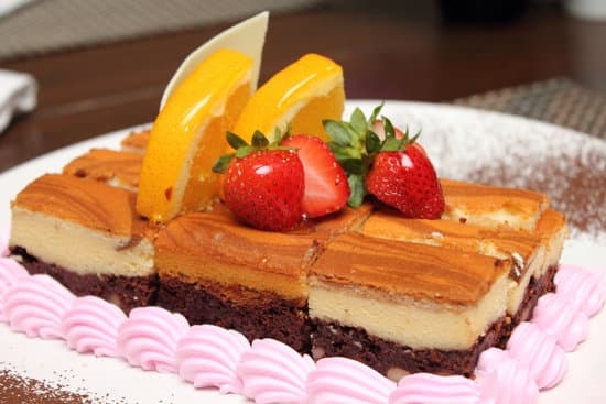 Step-by-step guide on how to use silicone lace molds for cake decorating like a pro