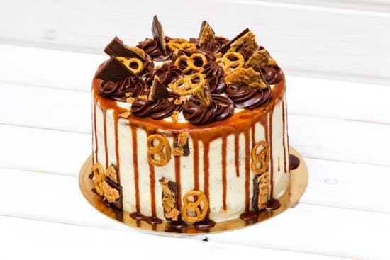 How to Store Cake Decorating Supplies 5 Organize your cake decorating supplies in labeled containers for easy access and storage