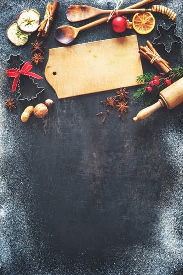 Colorful edible butterfly cake toppers add whimsy and elegance to your desserts