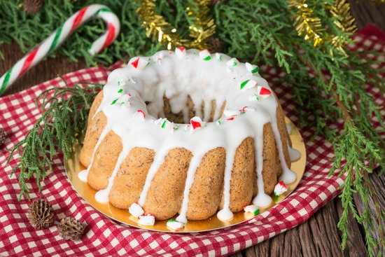 Basketball Cake Decorations 1 Colorful basketball cake toppers for sports-themed parties