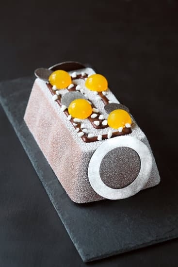 Fall Decorated Cake Ideas 1 Rustic pumpkin design, colorful foliage accents, perfect for autumn celebrations